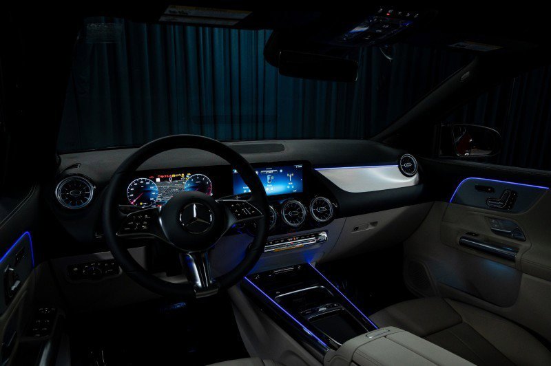 Certified 2026 Mercedes-Benz GLA 250 image 11