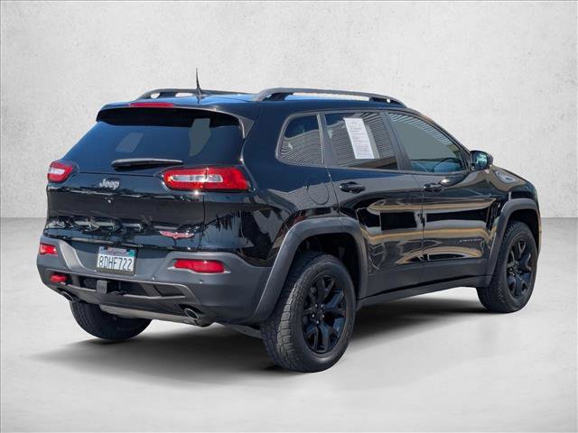Used 2018 Jeep Cherokee Trailhawk w/ Trailer Tow Group AWD/4WD image 5
