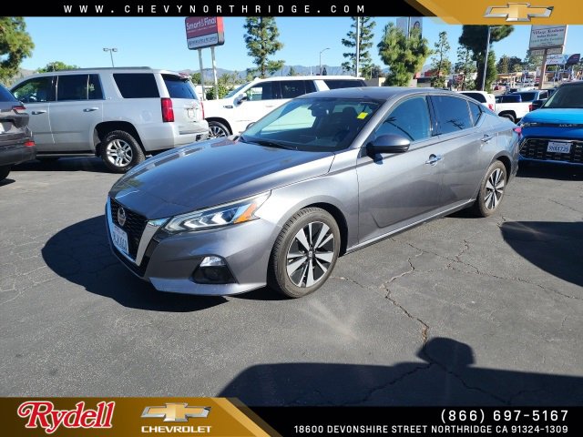 Used 2019 Nissan Altima 2.5 SV image 1