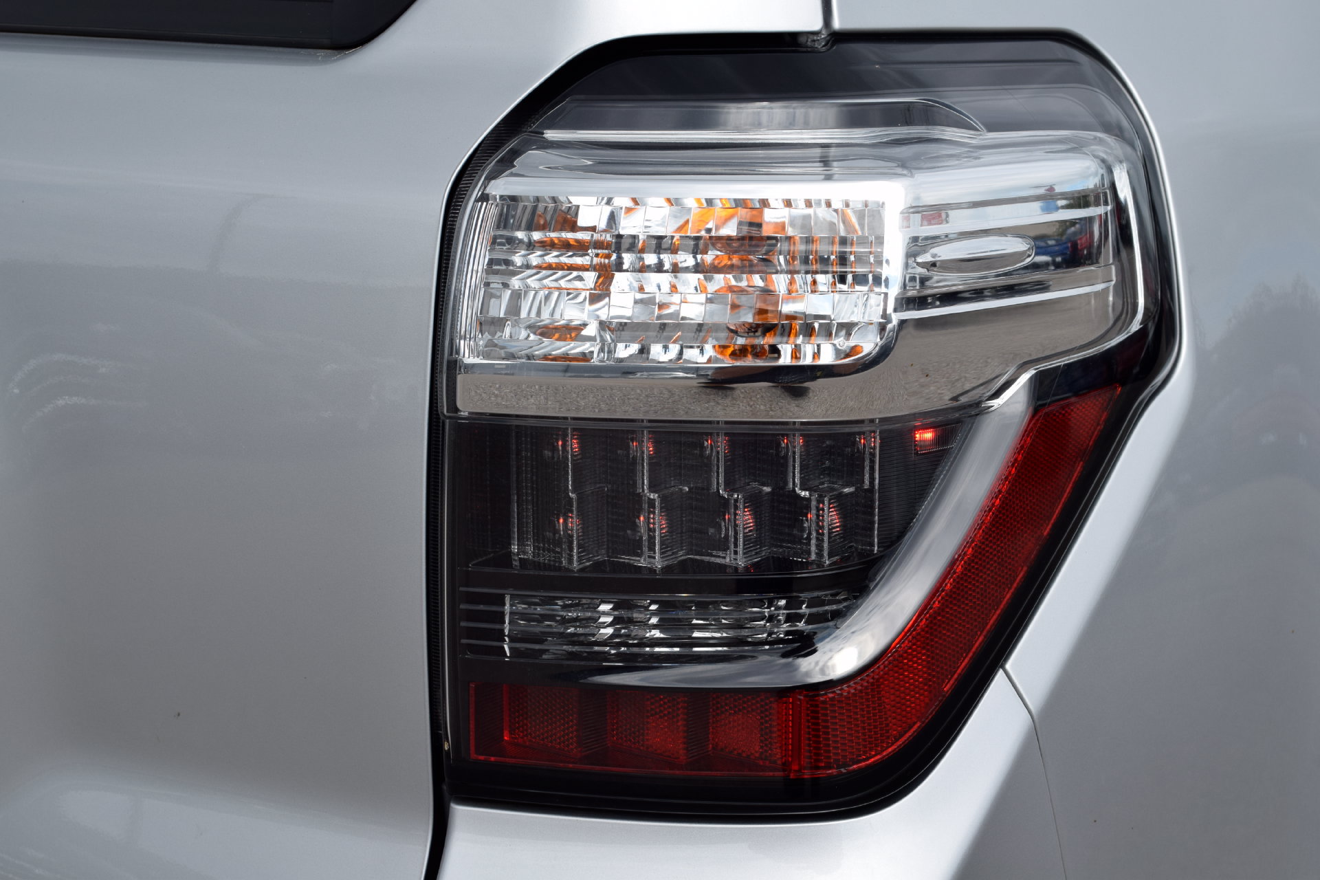 Used 2023 Toyota 4Runner SR5 Premium w/ Moonroof Package RWD image 20