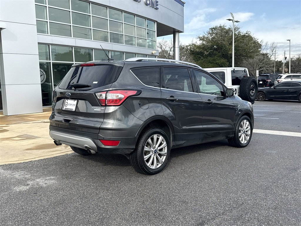 Used 2017 Ford Escape Titanium image 8
