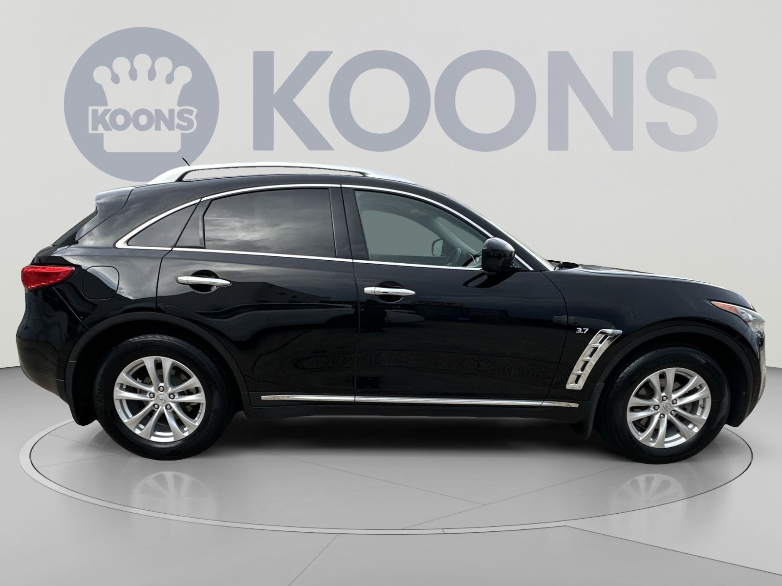 Used 2017 INFINITI QX70 AWD w/ Premium Package image 17