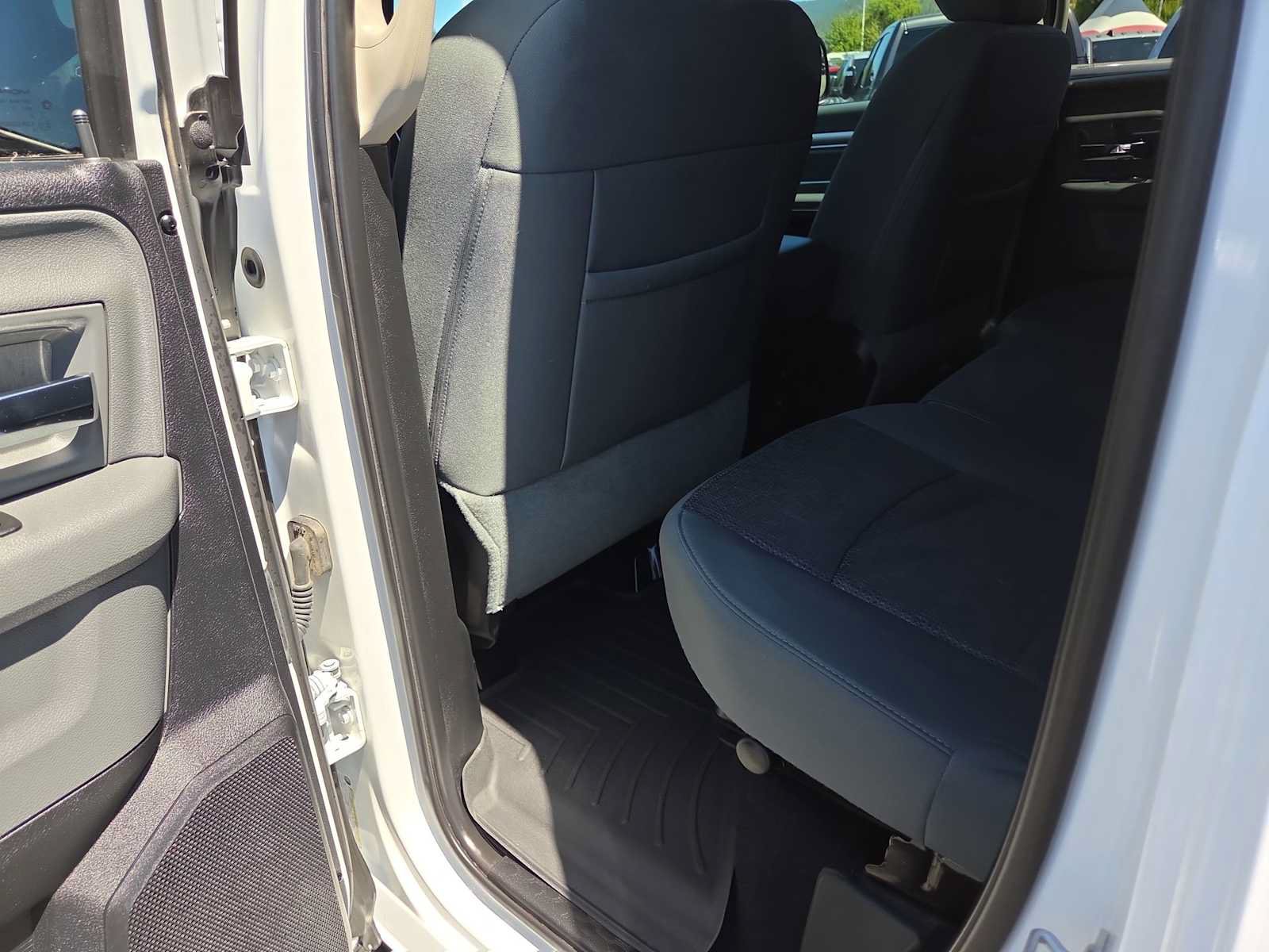 Used 2015 RAM 1500 Big Horn AWD/4WD image 20