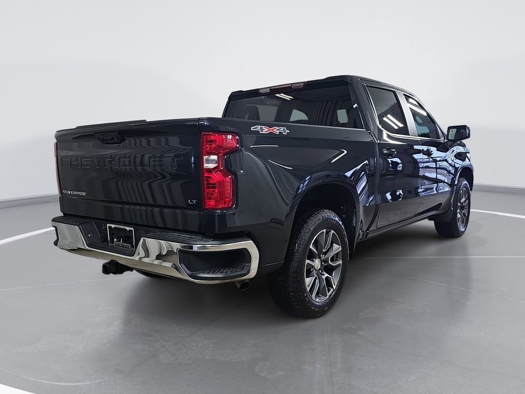 Used 2024 Chevrolet Silverado 1500 LT image 3