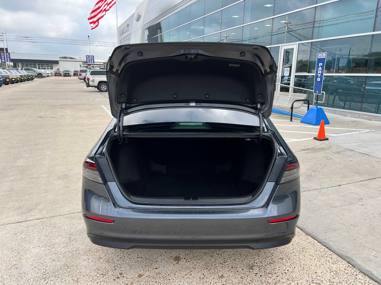 Used 2024 Honda Accord LX image 14
