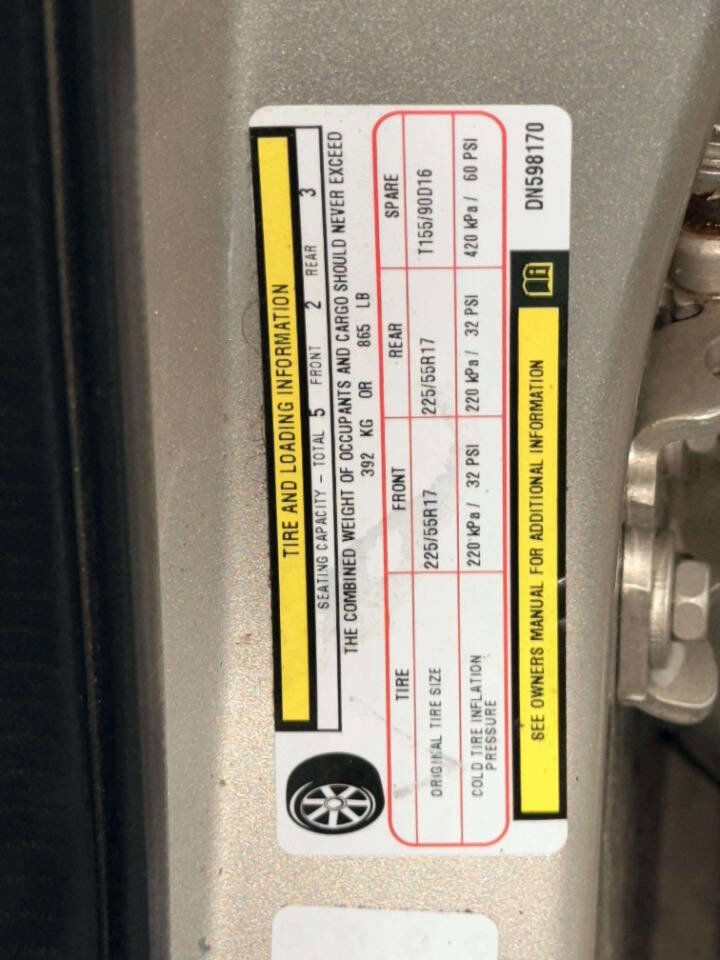 Used 2013 Chrysler 200 Touring image 17