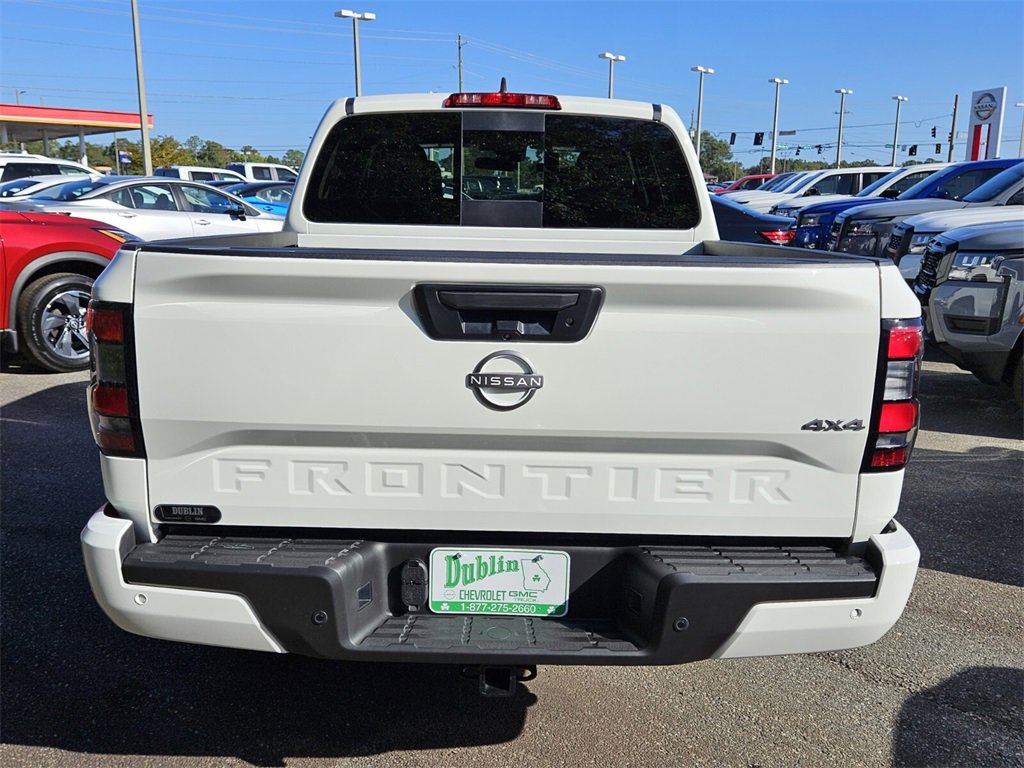 New 2026 Nissan Frontier SV image 8
