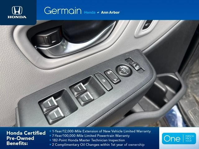 Certified 2025 Honda Pilot Touring image 23
