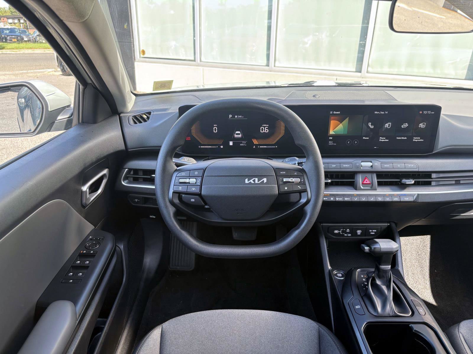 Certified 2025 Kia K4 FWD image 14