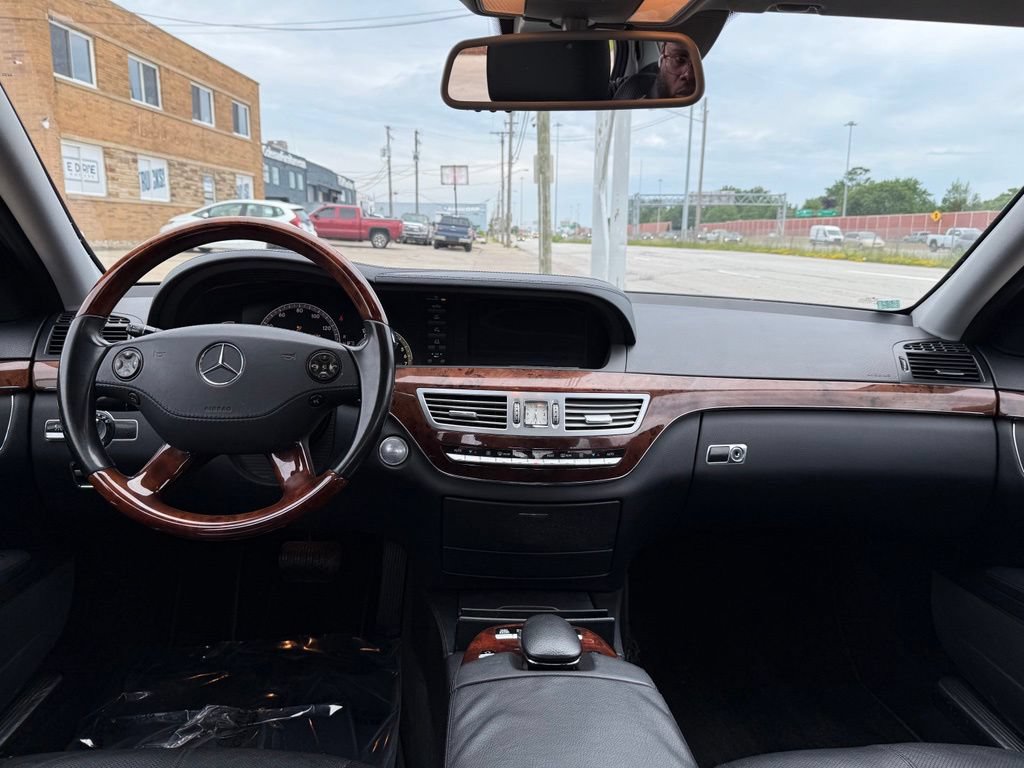 Used 2008 Mercedes-Benz S 550 image 17