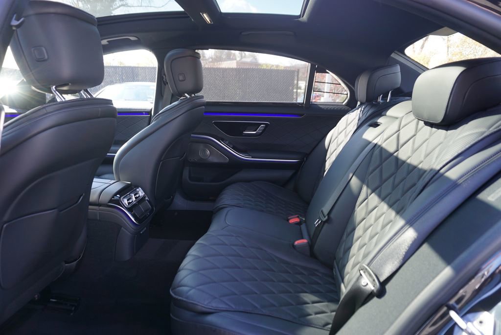 Certified 2022 Mercedes-Benz S 500 4MATIC image 13