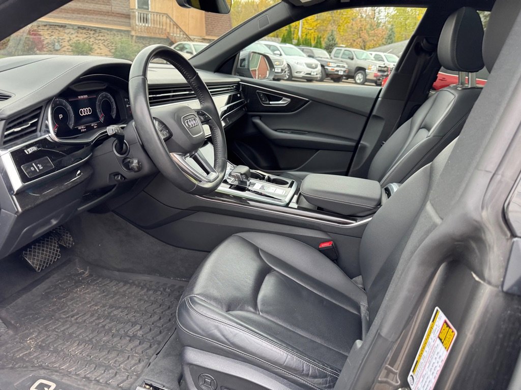 Used 2019 Audi Q8 Prestige image 17