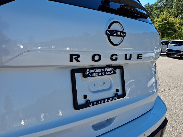 New 2026 Nissan Rogue Dark Armor FWD image 21