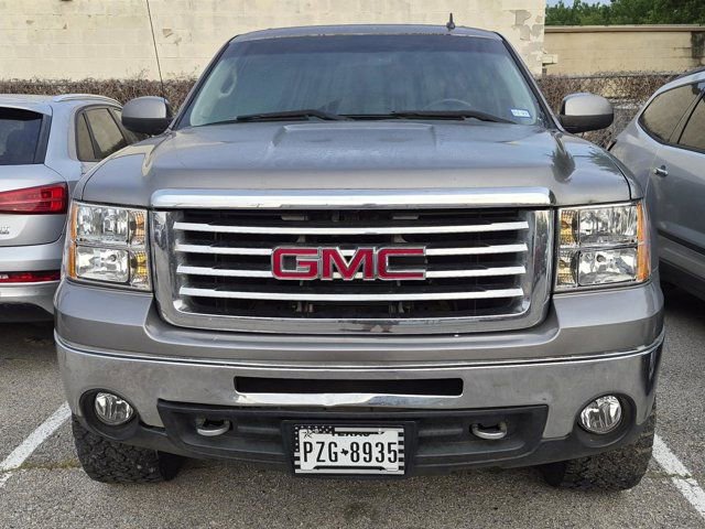 Used 2013 GMC Sierra 1500 SLE w/ All-Terrain Package AWD/4WD image 2