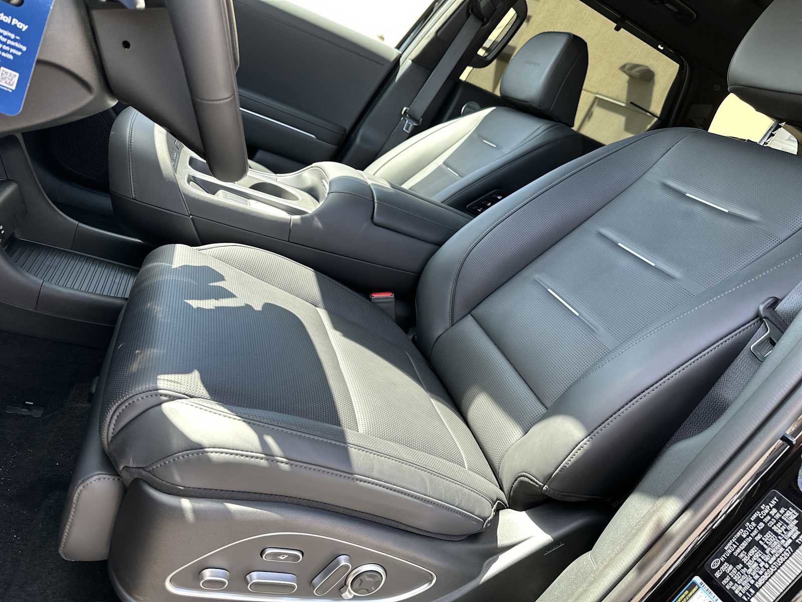 New 2026 Hyundai Palisade Calligraphy FWD image 9