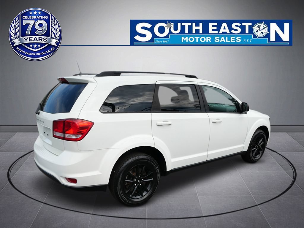 Used 2019 Dodge Journey SE w/ Connectivity Group FWD image 7