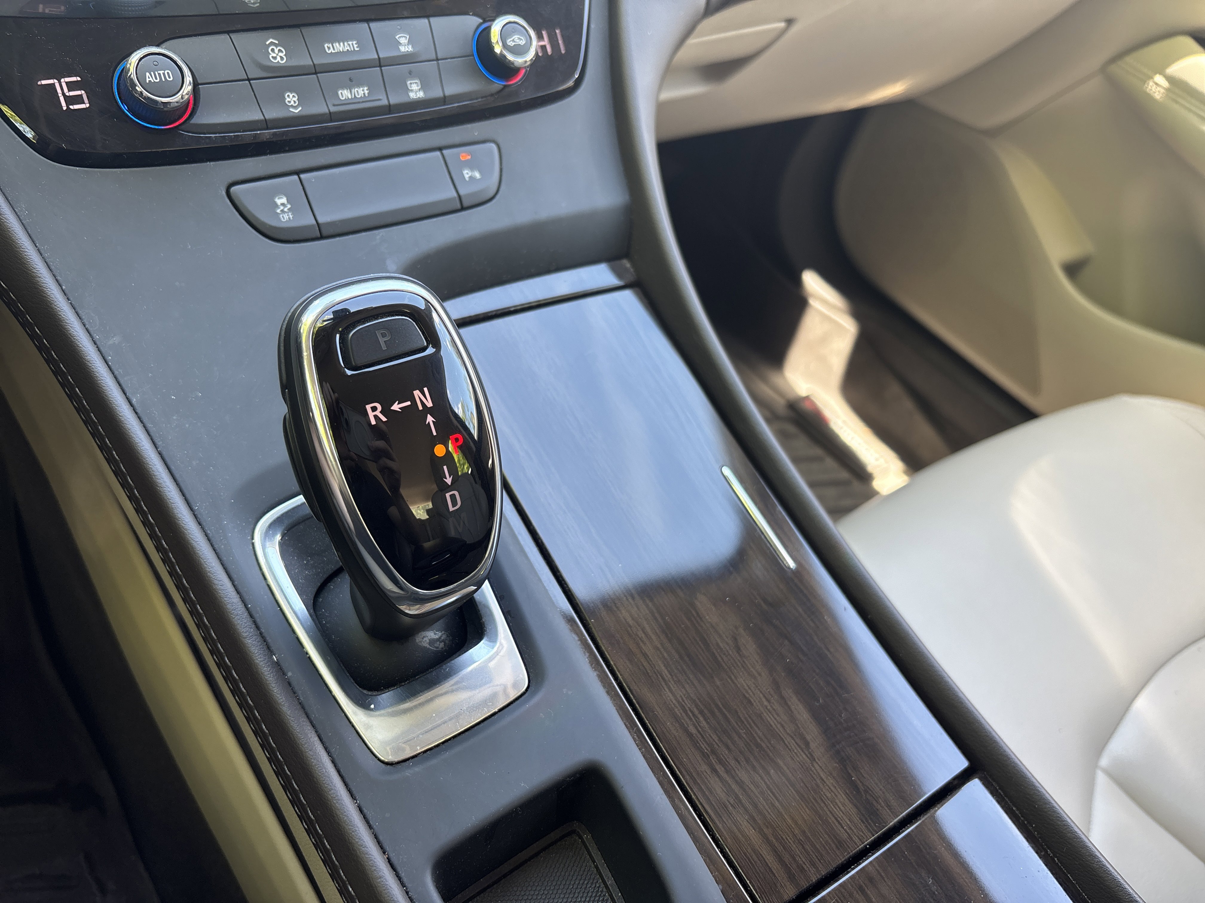 Used 2018 Buick LaCrosse Preferred FWD image 24