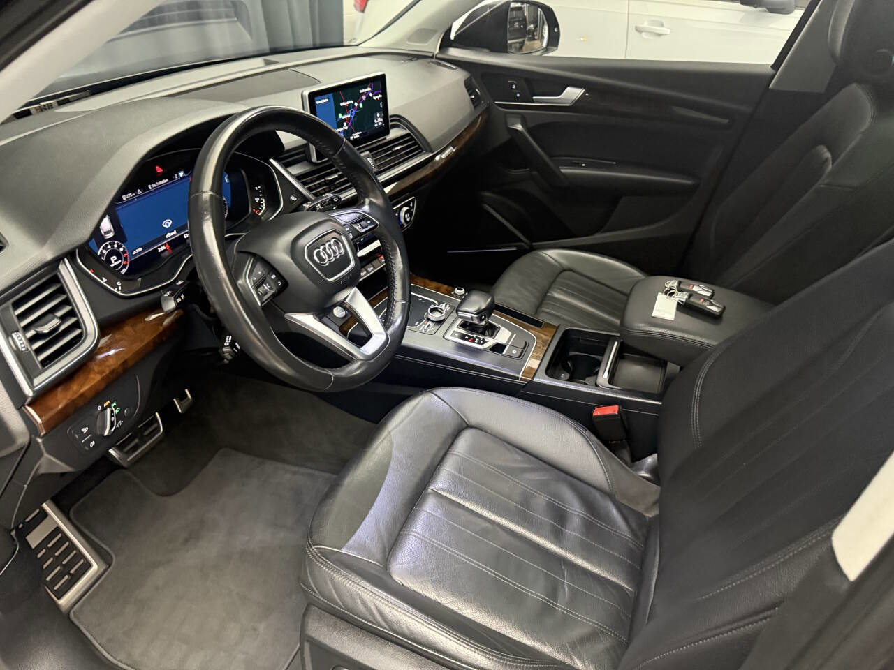 Used 2018 Audi Q5 2.0T Premium Plus w/ Premium Plus Package image 16