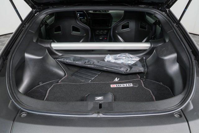 Used 2025 Nissan Z NISMO w/ Floor Mat Package image 22