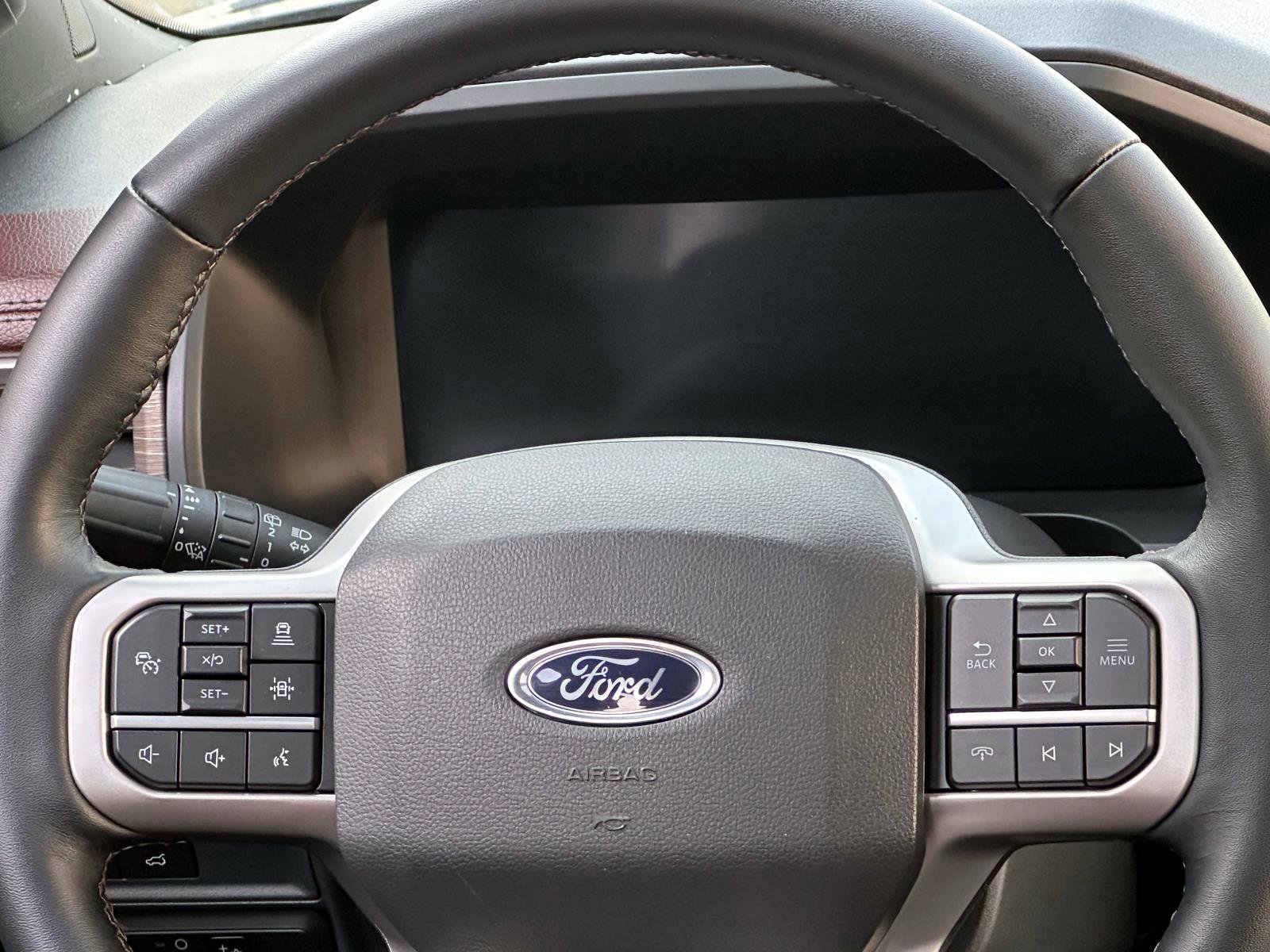 Used 2024 Ford Expedition Limited image 19