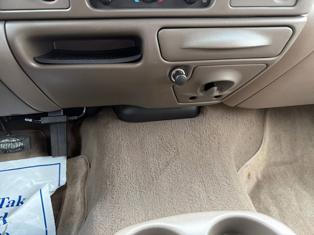 Used 2001 Ford Excursion Limited image 17