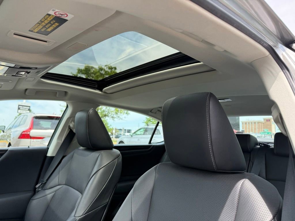 Used 2021 Lexus ES 250 w/ Premium Package AWD/4WD image 7