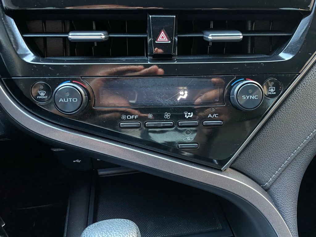Used 2023 Toyota Camry LE image 19