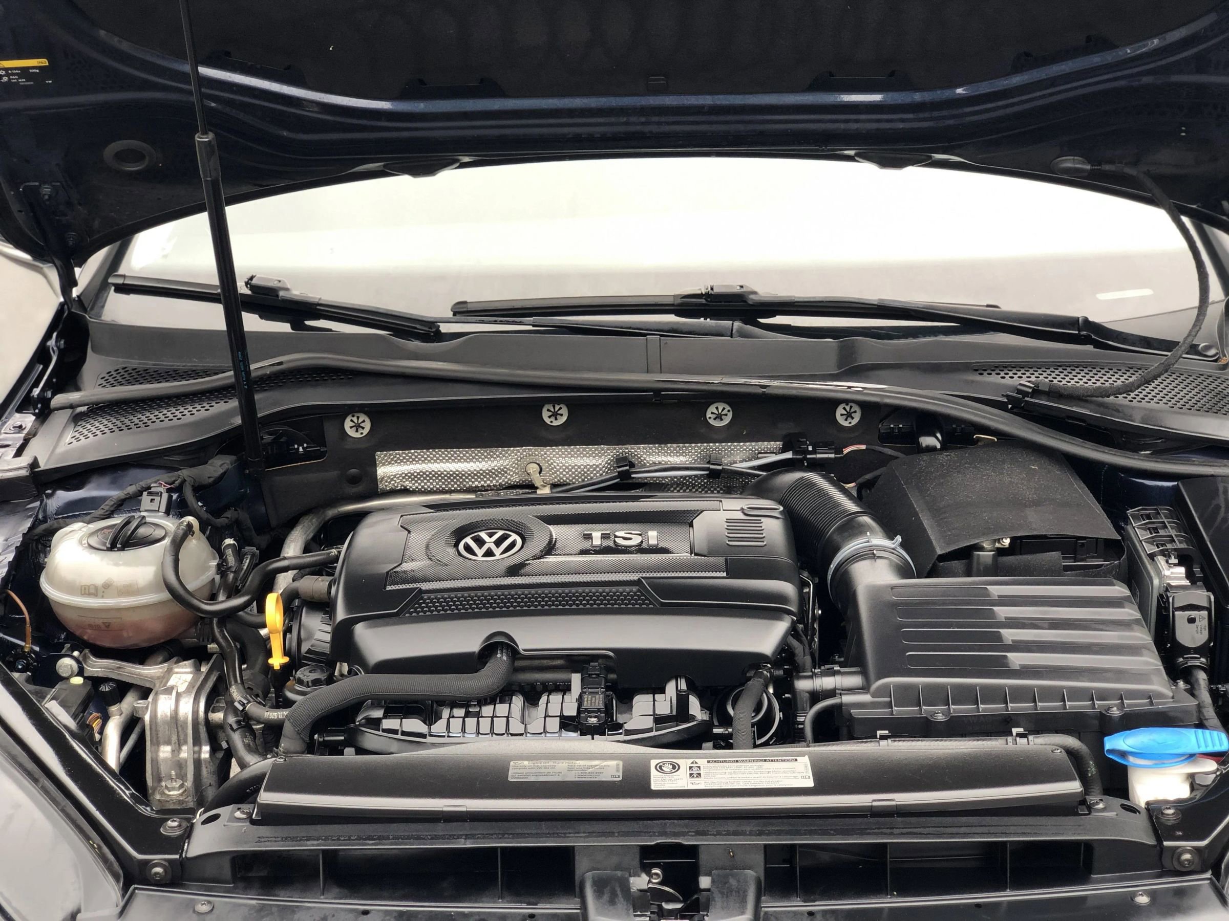 Used 2015 Volkswagen Golf SEL w/ Lighting Package (SEL) image 48