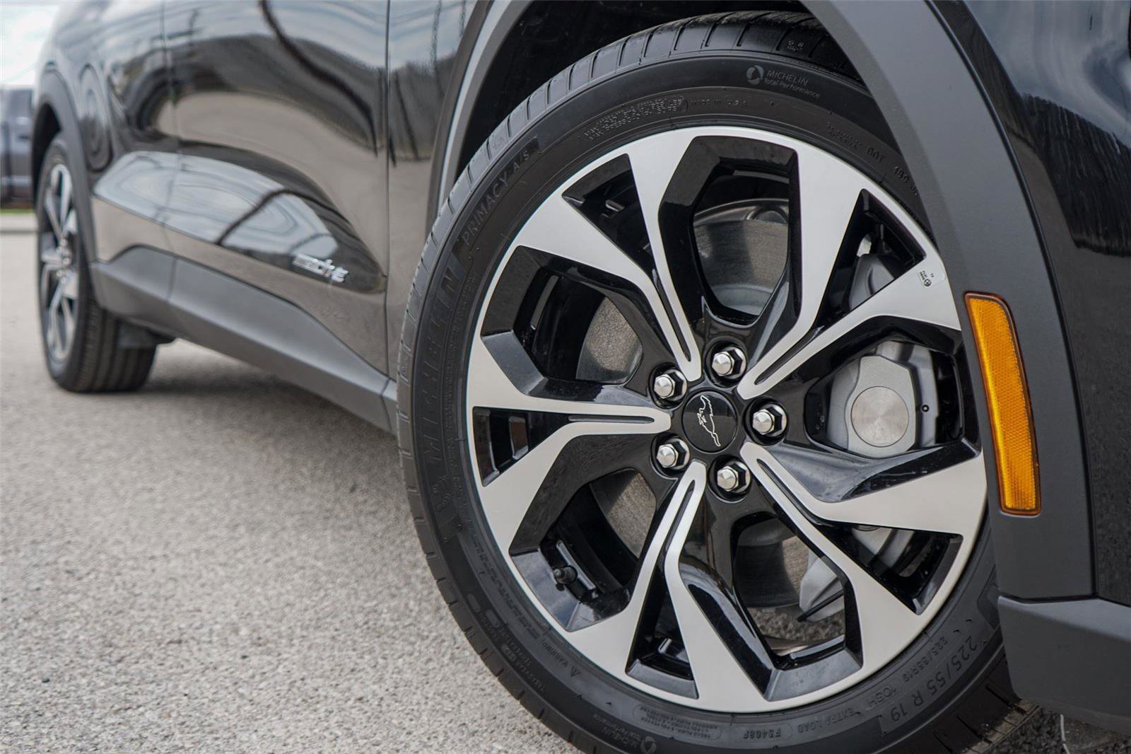 Certified 2025 Ford Mustang Mach-E Select image 2