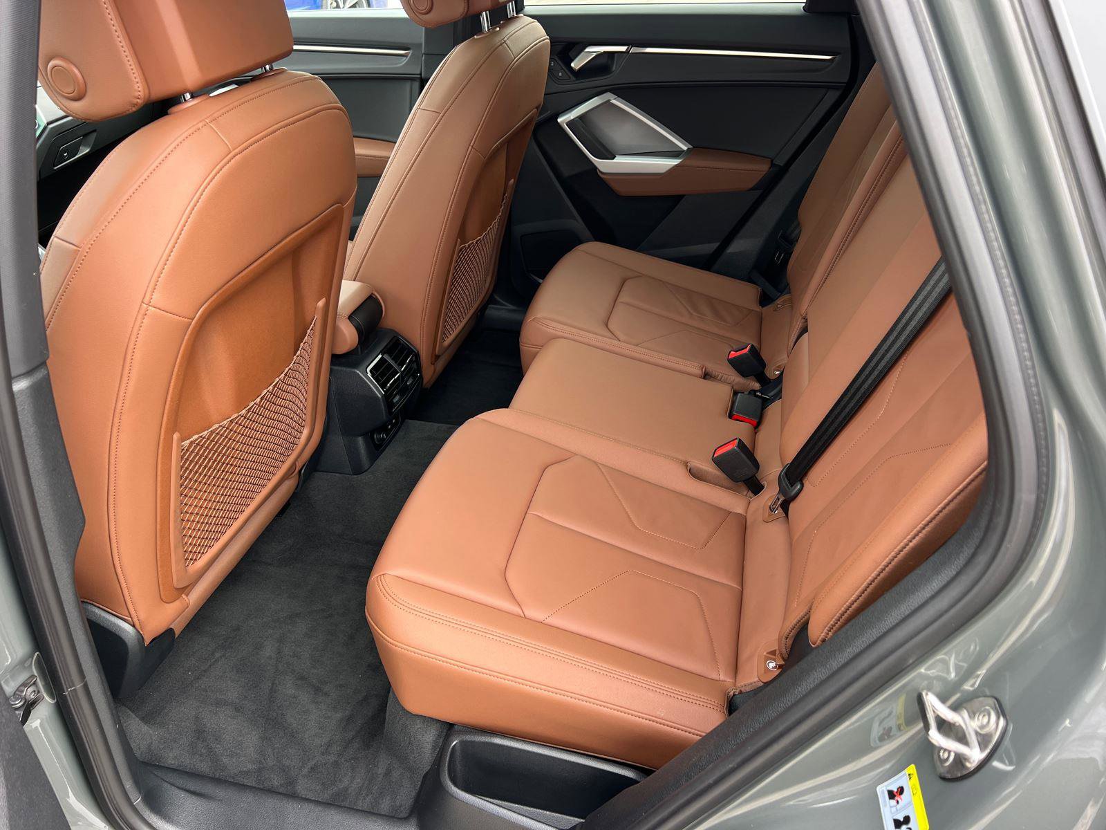 Certified 2025 Audi Q3 2.0T Premium w/ Convenience Package image 21