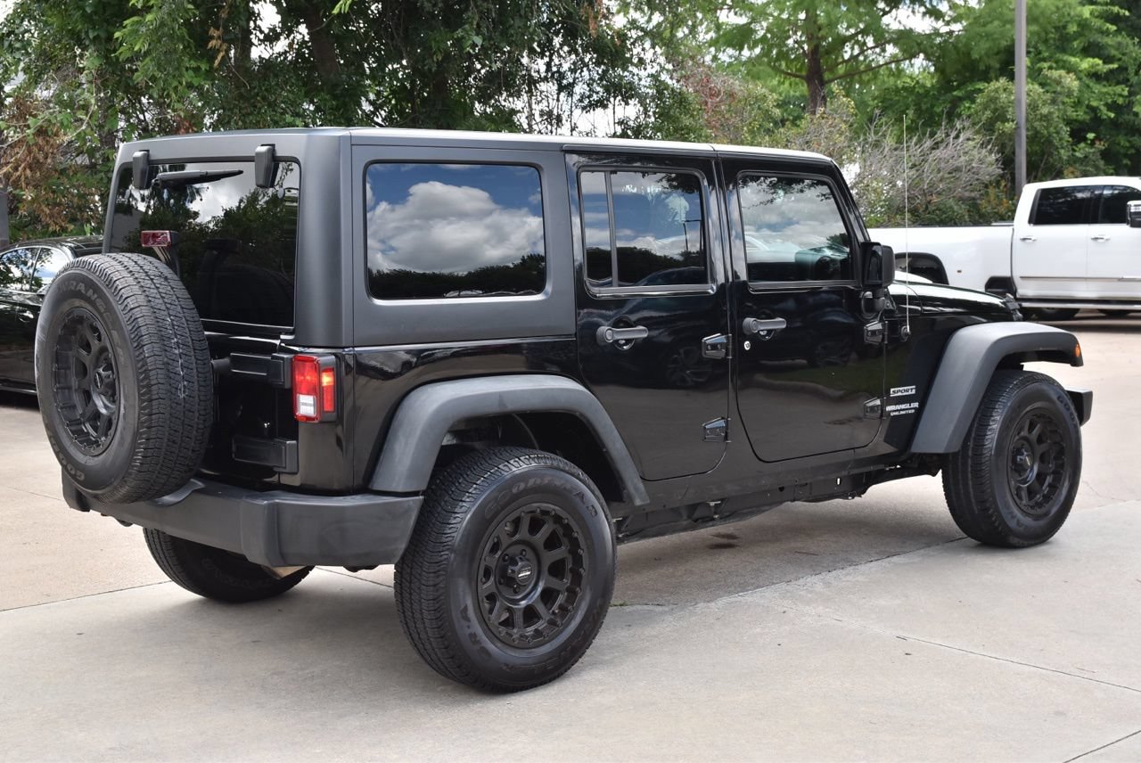 Used 2017 Jeep Wrangler Unlimited Sport w/ Quick Order Package 24S AWD/4WD image 7