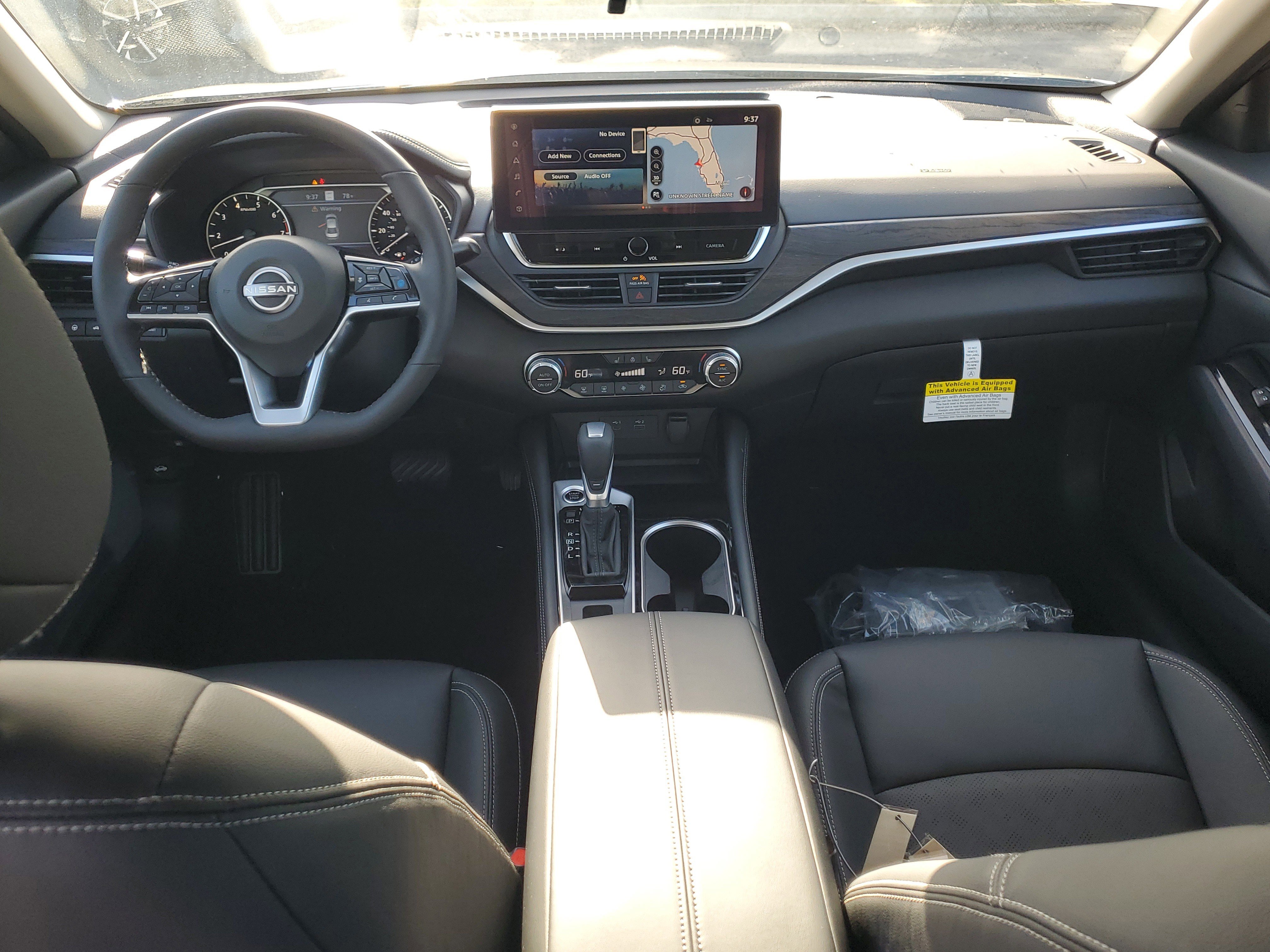 New 2025 Nissan Altima 2.5 SL image 9