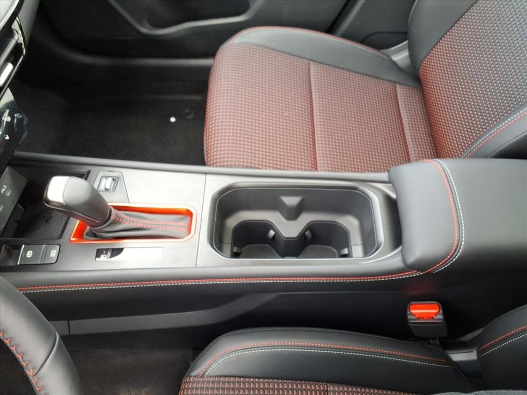 New 2026 Nissan Kicks SR w/ SR Premium Package image 18