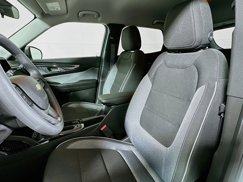 Used 2024 Chevrolet TrailBlazer LT AWD/4WD image 11