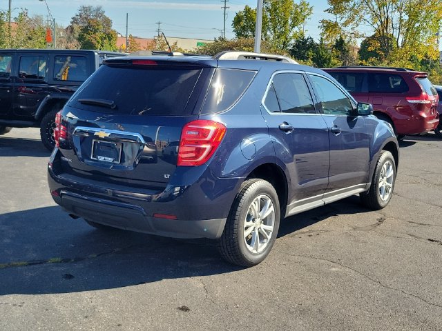 Used 2017 Chevrolet Equinox LT w/ Convenience Package FWD image 4