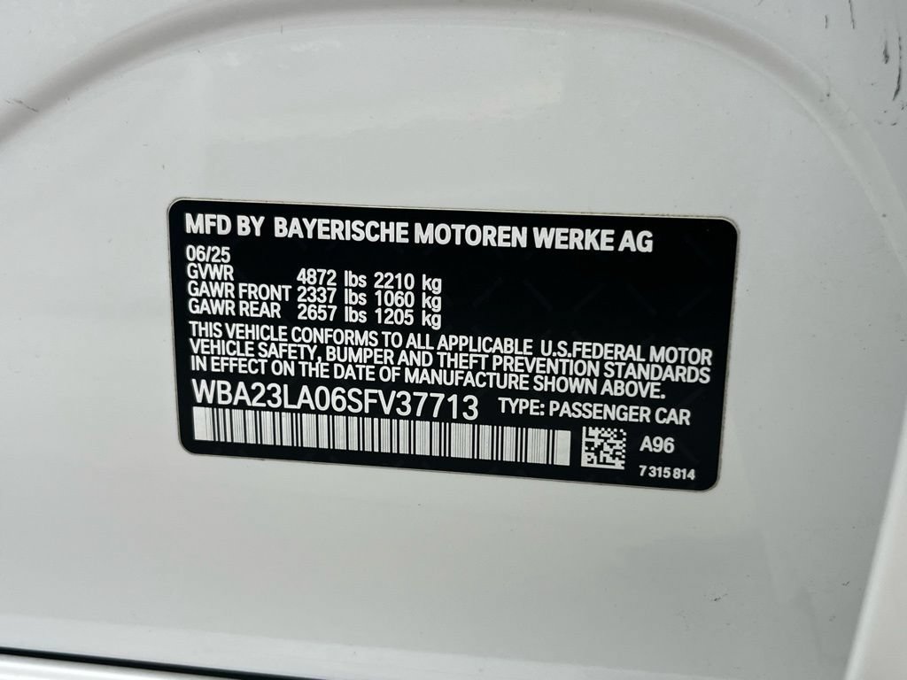 Used 2025 BMW 330i xDrive Sedan AWD/4WD image 34