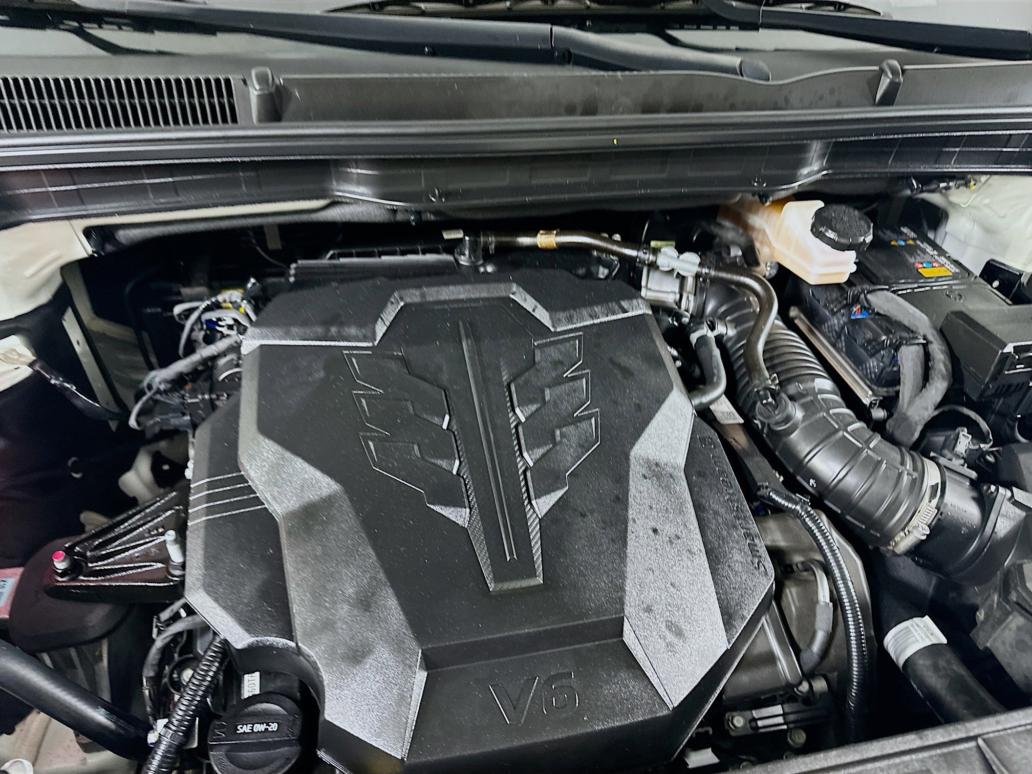 Used 2024 Kia Carnival LX image 33