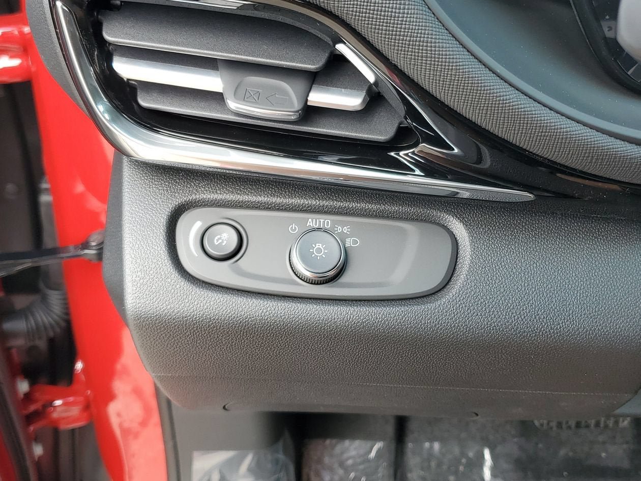 New 2026 Buick Envista Sport Touring w/ Convenience I Package FWD image 29