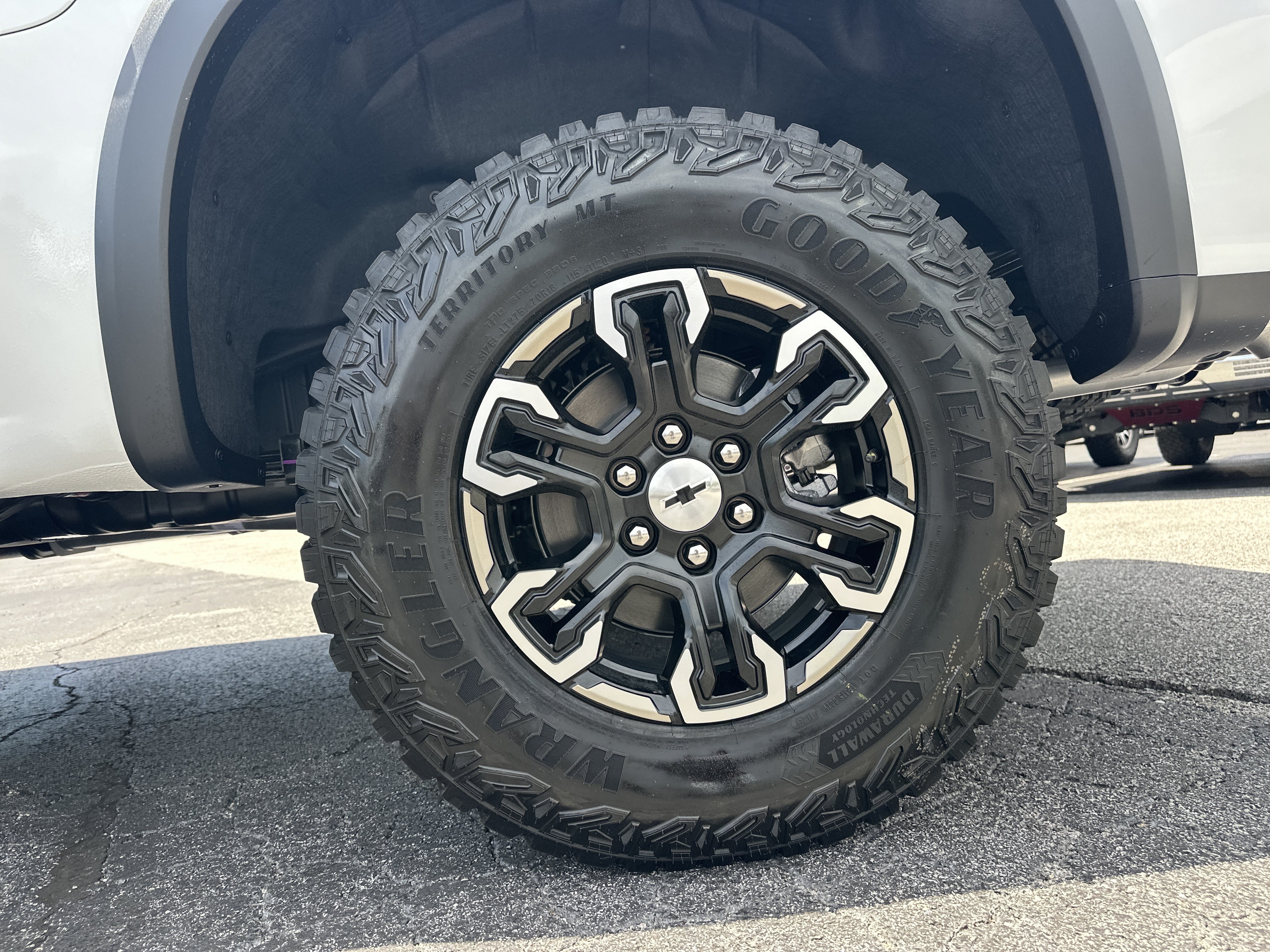 New 2026 Chevrolet Silverado 1500 ZR2 AWD/4WD image 21