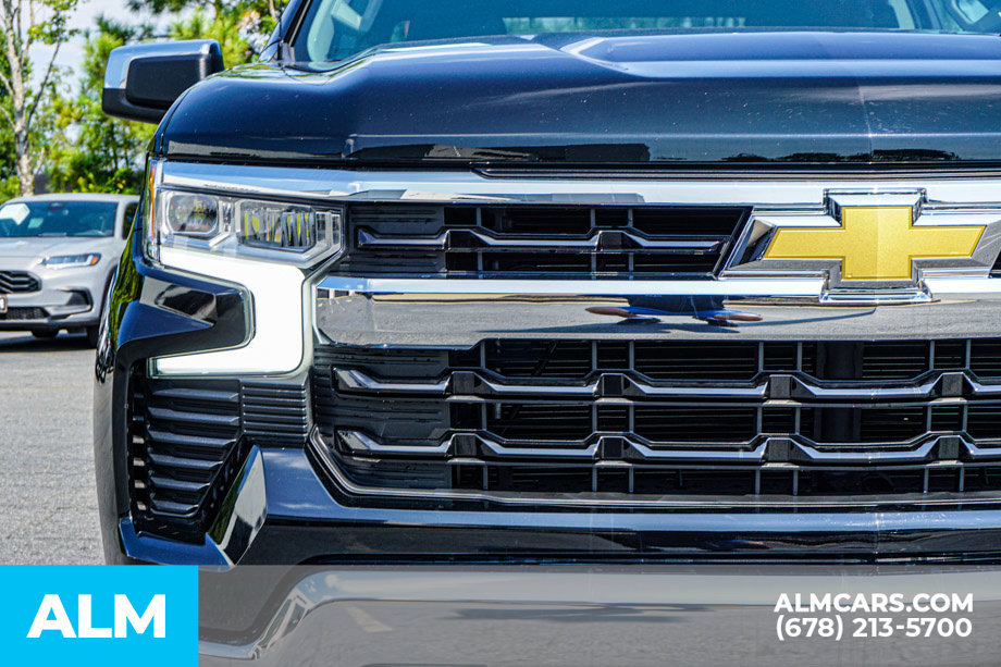 Used 2026 Chevrolet Silverado 1500 LT RWD image 11