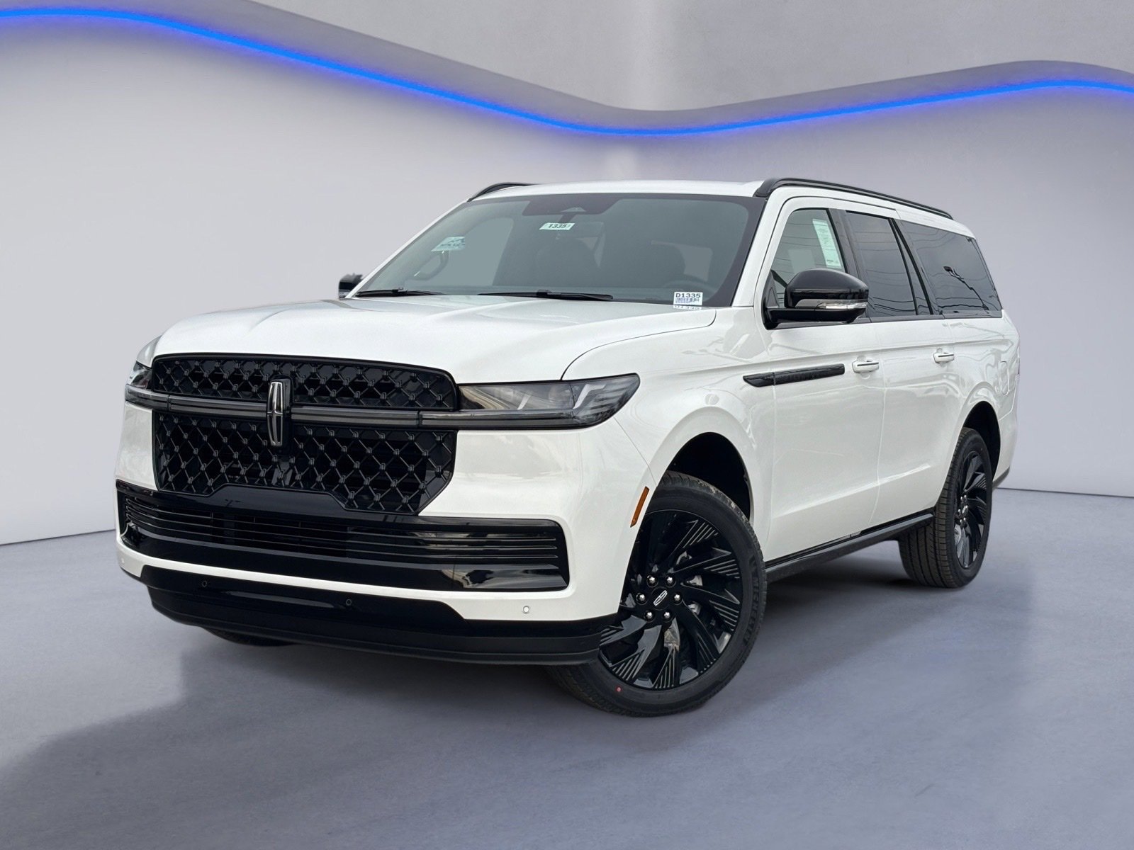 New 2026 Lincoln Navigator L Reserve w/ Jet Appearance Package image 2