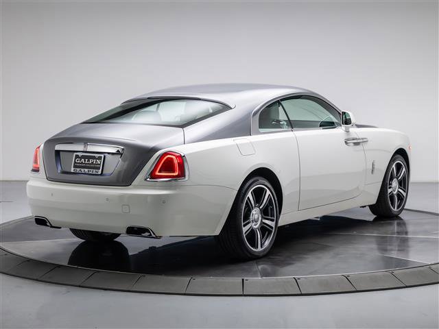 Used 2016 Rolls-Royce Wraith image 5