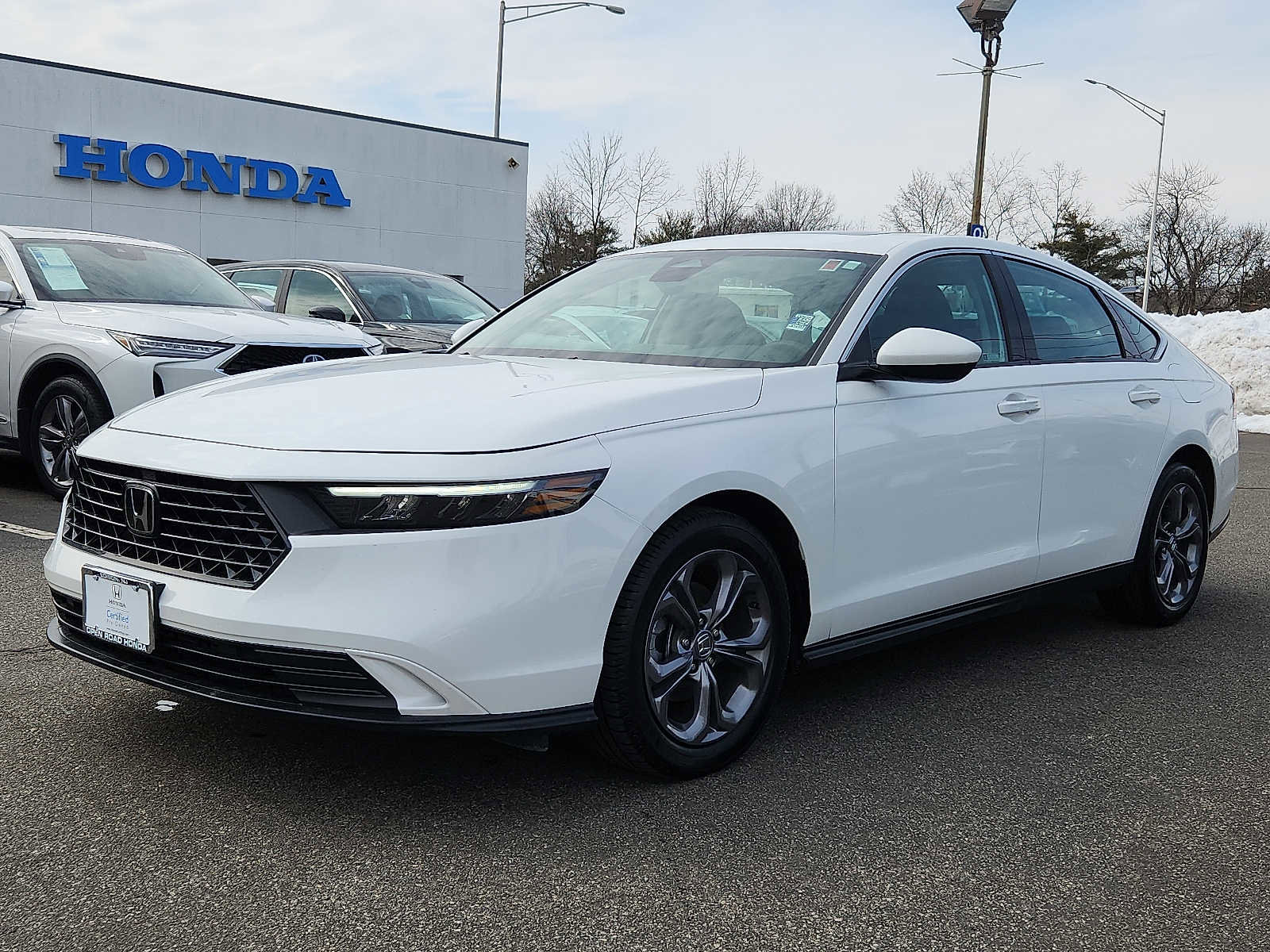 Certified 2024 Honda Accord EX image 3