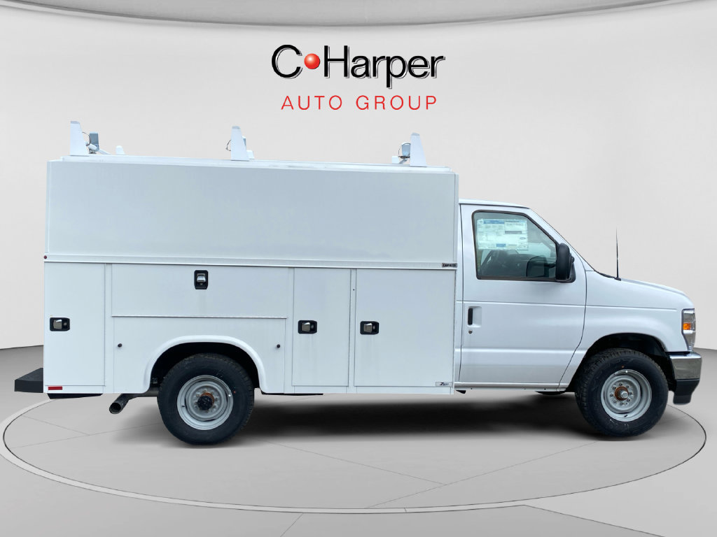 New 2026 Ford E-350 and Econoline 350 Super Duty w/ Power Equipment Group RWD image 2