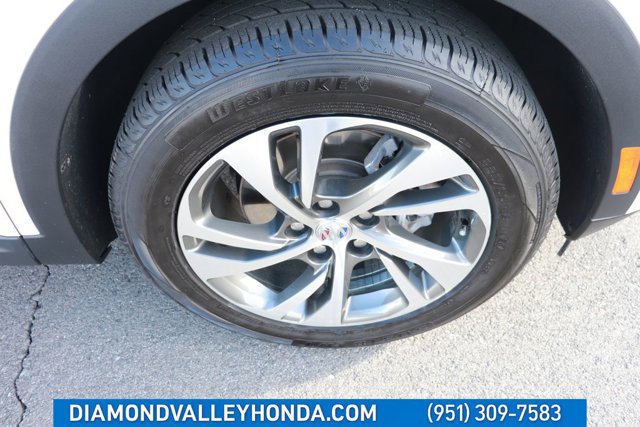 Used 2023 Buick Envision Essence image 29