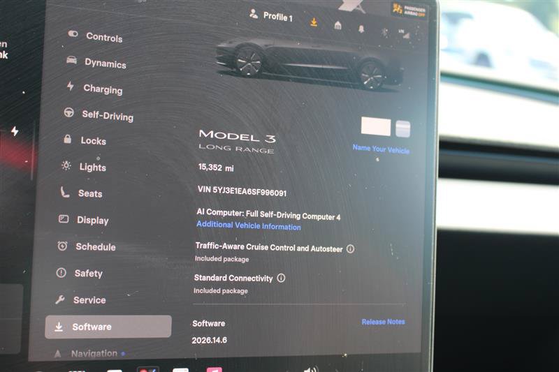 Used 2025 Tesla Model 3 Long Range RWD image 17
