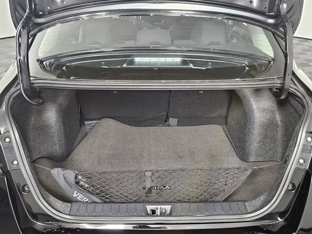 New 2025 Nissan Versa SR image 19