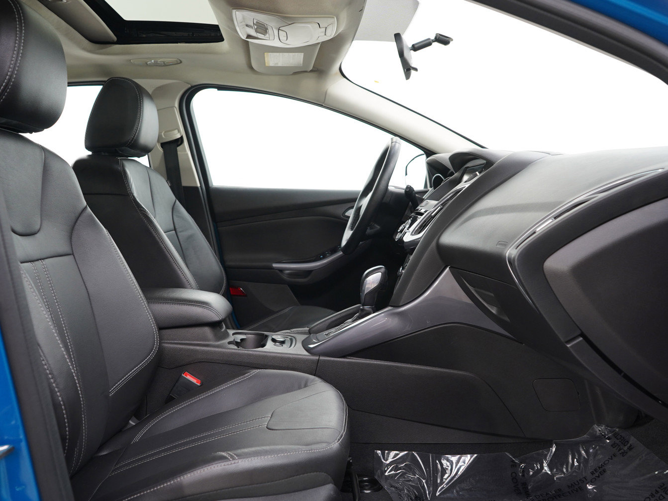 Used 2014 Ford Focus Titanium FWD image 11