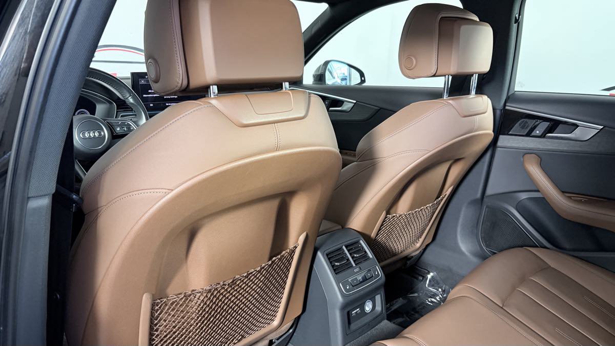 Used 2020 Audi A4 2.0T Prestige w/ Prestige Package AWD/4WD image 28