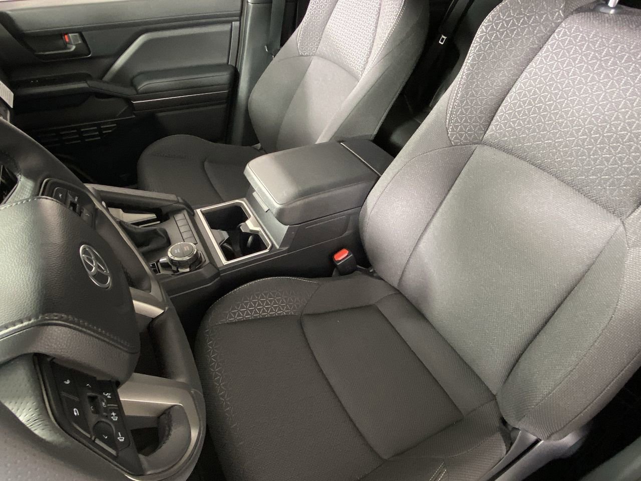 New 2026 Toyota 4Runner SR5 AWD/4WD image 19